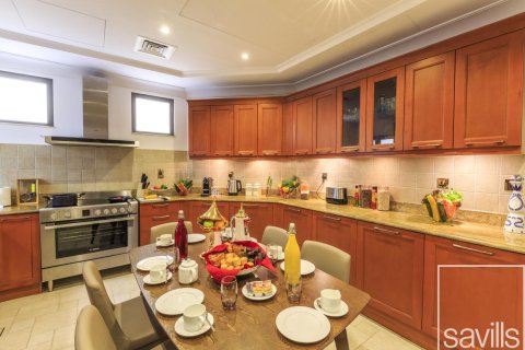 וילה להשכרה ב Palm Jumeirah, Dubai, איחוד האמירויות  4 חדרי שינה, 622 מ"ר, מספר 681086 - תמונה 7