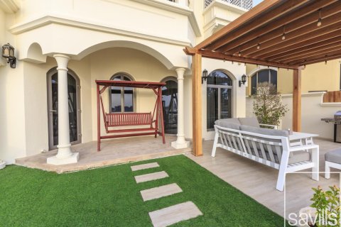 וילה להשכרה ב Palm Jumeirah, Dubai, איחוד האמירויות  4 חדרי שינה, 622 מ"ר, מספר 681086 - תמונה 14