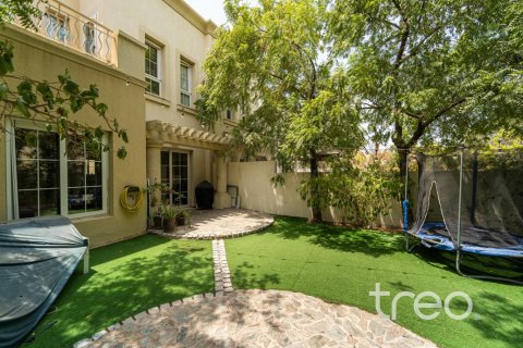 Villa in The Springs, Dubai, VAE: 3 Schlafzimmer, 235.23 m2 Nr. 761321