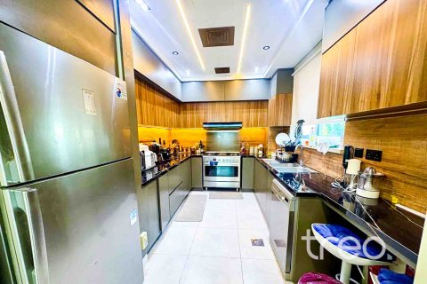 Huvila Dubai Sports City, Dubai, Arabiemiraatit 4 makuuhuonetta, 233.19 m2 № 761319 - kuva 6
