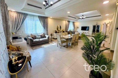 Huvila Dubai Sports City, Dubai, Arabiemiraatit 4 makuuhuonetta, 233.19 m2 № 761319 - kuva 4
