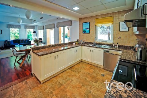 Villa para venda em Arabian Ranches, Dubai, EAU 4 quartos, 301.1 m2 № 761317 - foto 7