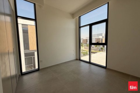 Vilë në Dubai, Emiratet e Bashkuara Arabe 4 dhoma gjumi, 257.4 m2. № 712833 - Foto 8