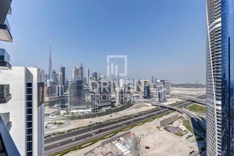 Business Bay, Dubai, BAE’de satılık daire 2 yatak odası, 125.98 m&sup2; No 767881 - fotoğraf 18