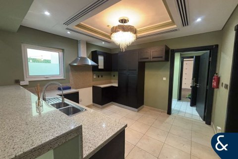 Al Furjan、Dubai、UAE にあるヴィラの賃貸物件 4ベッドルーム、600 m2、No685176 - 写真 6