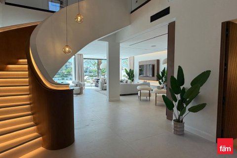 Dubai, BAE’de satılık villa 5 yatak odası, 735.1 m&sup2; No 695273 - fotoğraf 4