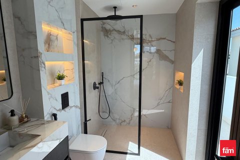 Dubai, BAE’de satılık villa 5 yatak odası, 735.1 m&sup2; No 695273 - fotoğraf 25