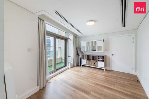 Apartemen di Downtown Dubai (Downtown Burj Dubai), UEA 1 kamar tidur, 120.7 m2 nomor 695272 - foto 12