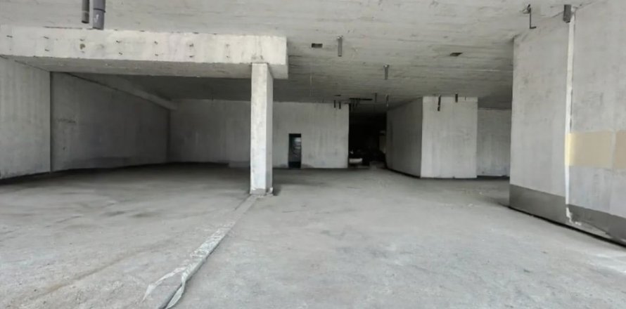 محل تجاري في Bur Dubai، دبي 1675 متر مربع . ر قم 641395