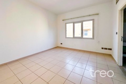 Vilă de închiriat în Meadows, Dubai, EAU 4 dormitoare, 320.24 mp.  №733479 - poză 12