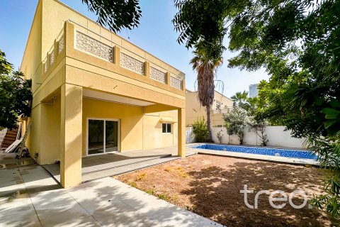 Vilă de închiriat în Meadows, Dubai, EAU 4 dormitoare, 320.24 mp.  №733479 - poză 19