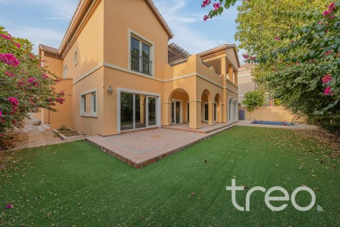 Üürile anda villa asukohaga The Villa, Dubai, AÜE: 5 magamistoaga, 93.09 m² Nr 733473 - pilt 2