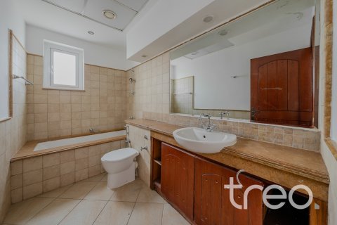 Üürile anda villa asukohaga The Villa, Dubai, AÜE: 5 magamistoaga, 93.09 m² Nr 733473 - pilt 6