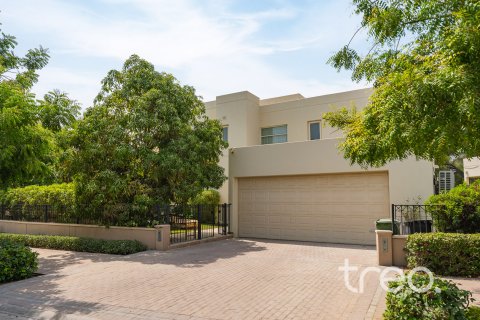 Vilë në Arabian Ranches, Dubai, Emiratet e Bashkuara Arabe 5 dhoma gjumi, 456.06 m2. № 733476 - Foto 17