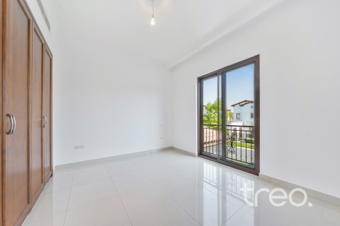 Villa zur Miete in Arabian Ranches 2, Dubai, VAE 4 Schlafzimmer, 640.01 m2 Nr. 733477 - Foto 12