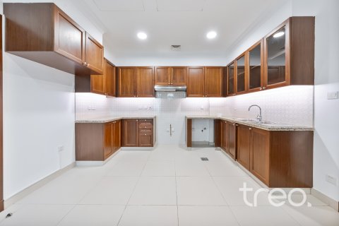 Villa zur Miete in Arabian Ranches 2, Dubai, VAE 4 Schlafzimmer, 640.01 m2 Nr. 733477 - Foto 6