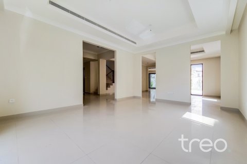 Vila v Arabian Ranches 2, Dubai, SAE 4 spálne, 607.96 m2 č. 733475 - Fotografia 3