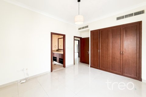 Vila v Arabian Ranches 2, Dubai, SAE 4 spálne, 607.96 m2 č. 733475 - Fotografia 12