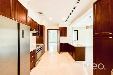 Vila v Arabian Ranches 2, Dubai, SAE 4 spálne, 607.96 m2 č. 733475 - Fotografia 8