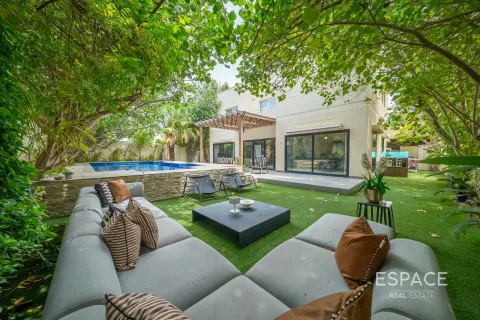 Villa in vendita a Meadows, Dubai, EAU 5 camere da letto, 390 mq. № 737893 - foto 16