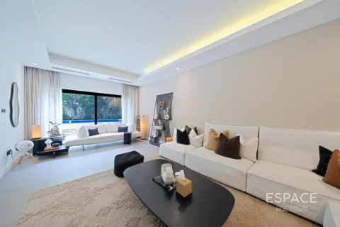 Villa in vendita a Meadows, Dubai, EAU 5 camere da letto, 390 mq. № 737893 - foto 3