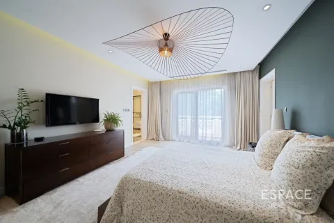 Villa in vendita a Meadows, Dubai, EAU 5 camere da letto, 390 mq. № 737893 - foto 14