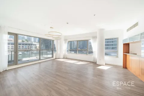 Apartamento en alquiler en Dubai Marina, Dubai, EAU 3 dormitorios, 181 m2 № 738434 - foto 3