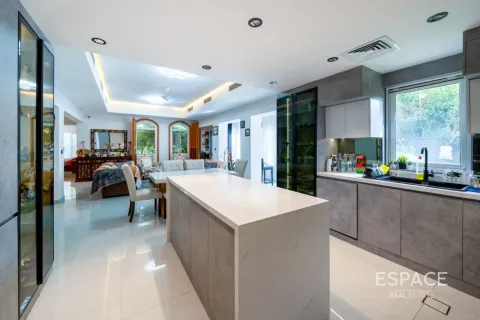 Villa til salg i Arabian Ranches, Dubai, UAE 3 soveværelser, 269 kvm № 737889 - foto 7