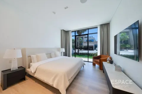 Villa à vendre à  Palm Jumeirah, Dubai, EAU 6 chambres, 650 m2 № 737892 - photo 5