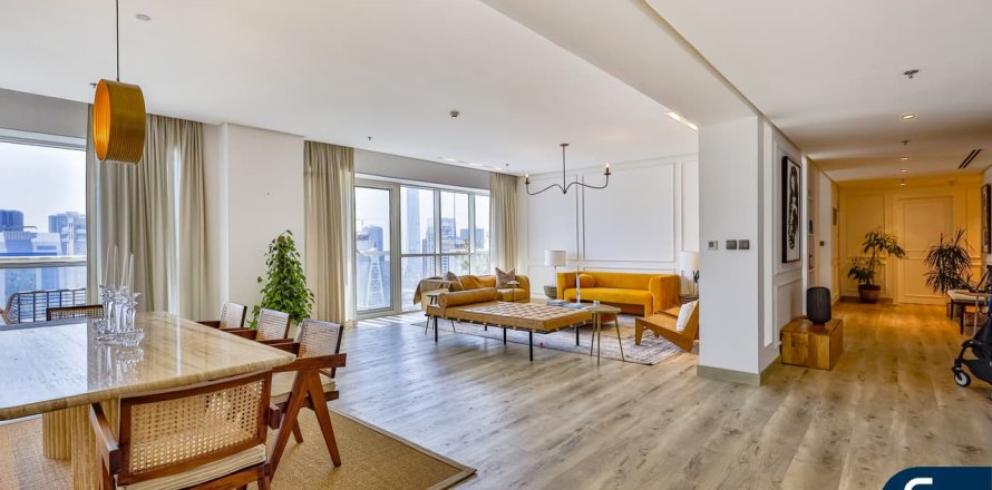 Διαμέρισμα σε Dubai Marina, Dubai, ΗΑΕ 4 υπνοδωμάτια, 377 τ.μ. Αρ. 671217