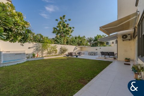 Vila di Jumeirah Park, Dubai, UEA 3 kamar tidur, 507 m2 nomor 671219 - foto 5