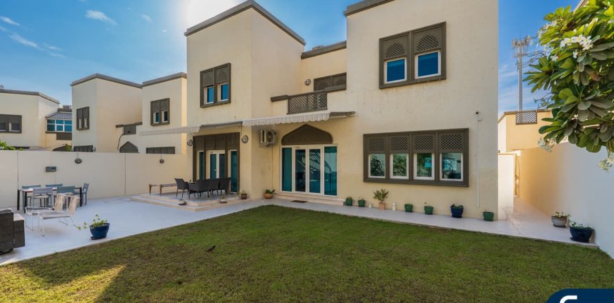 Vila di Jumeirah Park, Dubai, UEA 3 kamar tidur, 507 m2 nomor 671219
