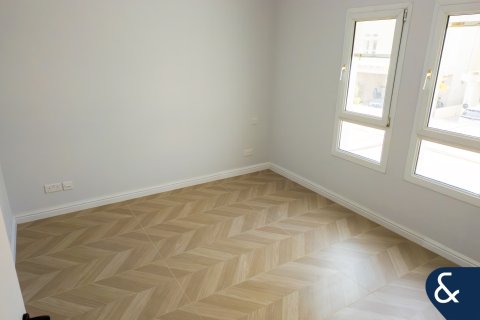 Вилла The Lakes, Дубай, БАӘ-да 3 жатын бөлмелер, 268 м² № 671215 - фото 4