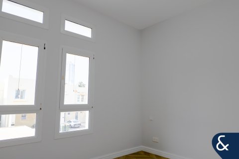 Вилла The Lakes, Дубай, БАӘ-да 3 жатын бөлмелер, 268 м² № 671215 - фото 17