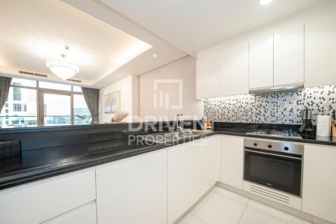 Apartment in Business Bay, Dubai, UAE 2 bedrooms, 108.42 sq.m. № 746105 - photo 13