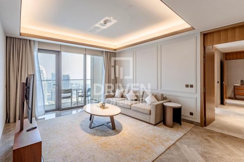 Apartment in Downtown Dubai (Downtown Burj Dubai), Dubai, UAE 5 bedrooms, 568.47 sq.m. № 744520 - photo 5