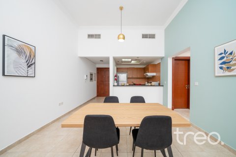 Apartamento en venta en Dubai Sports City, Dubai, EAU 1 dormitorio, 93.18 m2 № 733392 - foto 14