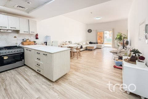 Apartamento en venta en Remraam, Dubai, EAU 1 dormitorio, 109.81 m2 № 733391 - foto 3