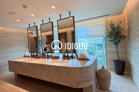 Üürile anda korter asukohaga Palm Jumeirah, Dubai, AÜE: 3 magamistoaga, 294.5 m² Nr 735801 - pilt 1