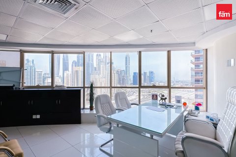 Üürile anda kontor asukohaga Dubai, AÜE: 143.6 m² Nr 634752 - pilt 6