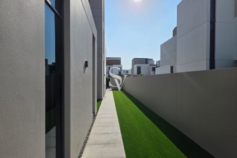 Vila di Arabian Ranches 3, Dubai, UEA 4 kamar tidur, 448 m2 nomor 661393 - foto 4