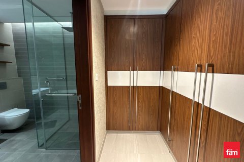 Apartmen di Al Kifaf, Dubai, UAE 2 bilik tidur, 177.8 meter persegi № 661484 - foto 14