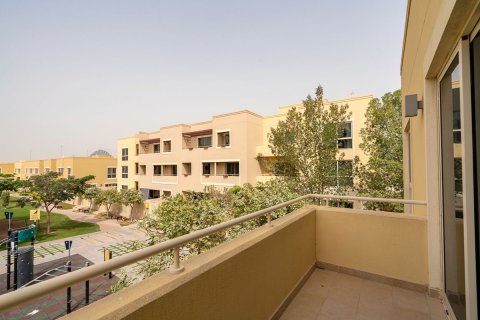 Villa till försäljning i Al Raha Gardens, Abu Dhabi, UAE 4 sovrum, 399.6 kvm Nr. 678792 - fotografi 25