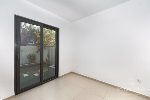 Vila v Tilal Al Ghaf, Dubai, SAE 4 spálne, 140 m2 č. 678786 - Fotografia 12