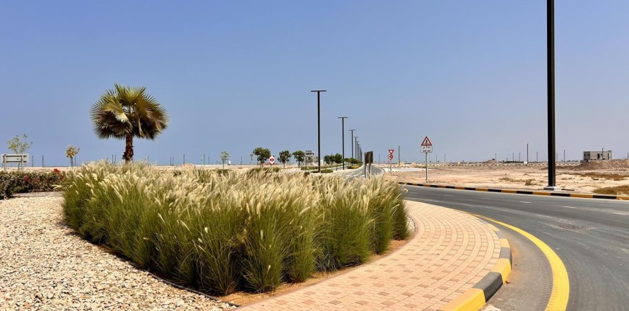 Terra em Al Mairid, Ras Al Khaimah, EAU 1193 m2 № 656769