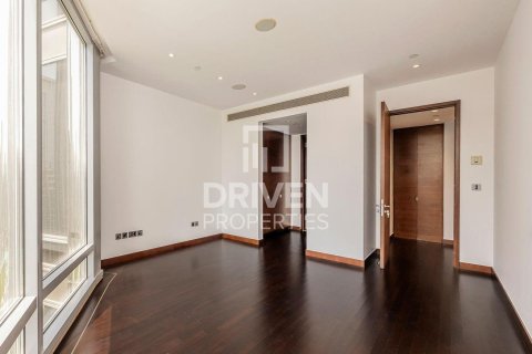 Appartement te koop in Downtown Dubai (Downtown Burj Dubai), Dubai, VAE 2 slaapkamers, 152 vr.m., nr 683025 - foto 2