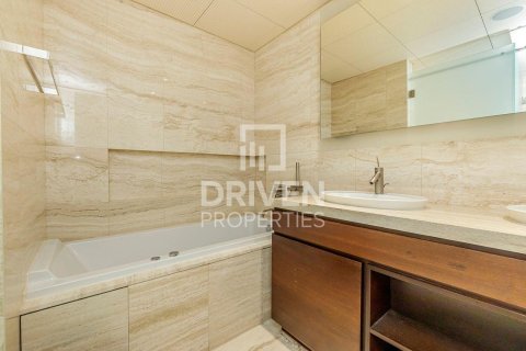 Appartement te koop in Downtown Dubai (Downtown Burj Dubai), Dubai, VAE 2 slaapkamers, 152 vr.m., nr 683025 - foto 13