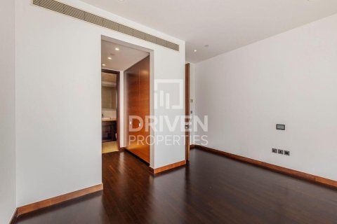 Appartement te koop in Downtown Dubai (Downtown Burj Dubai), Dubai, VAE 2 slaapkamers, 152 vr.m., nr 683025 - foto 4