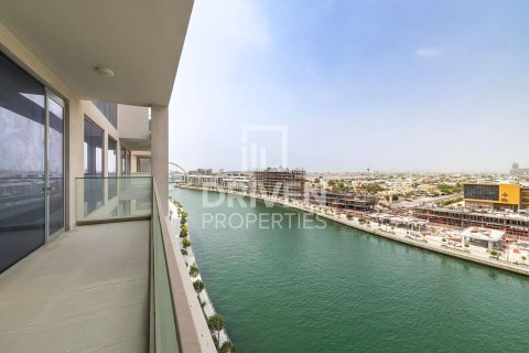 Appartamento a Al Wasl, Dubai, EAU 2 camere da letto, 145 mq. № 683027