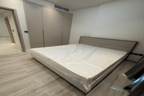 Apartmen di Emirates City, Ajman, UAE 2 bilik tidur, 115 meter persegi № 681641 - foto 3